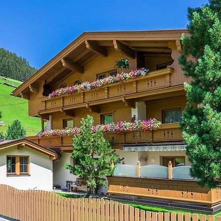 Haus Hochland Hotell Tux Eksteriør bilde