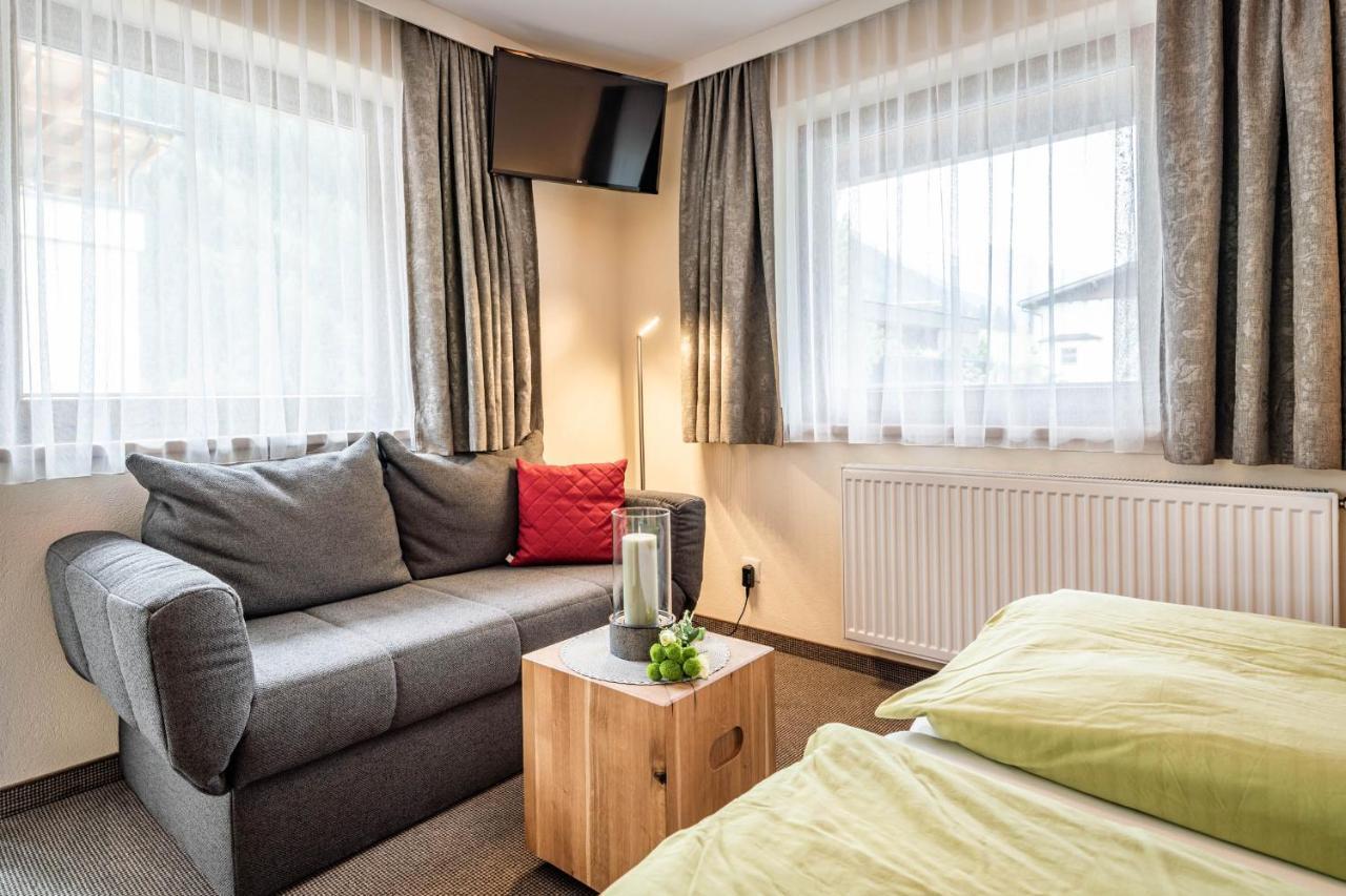 Haus Hochland Hotell Tux Eksteriør bilde