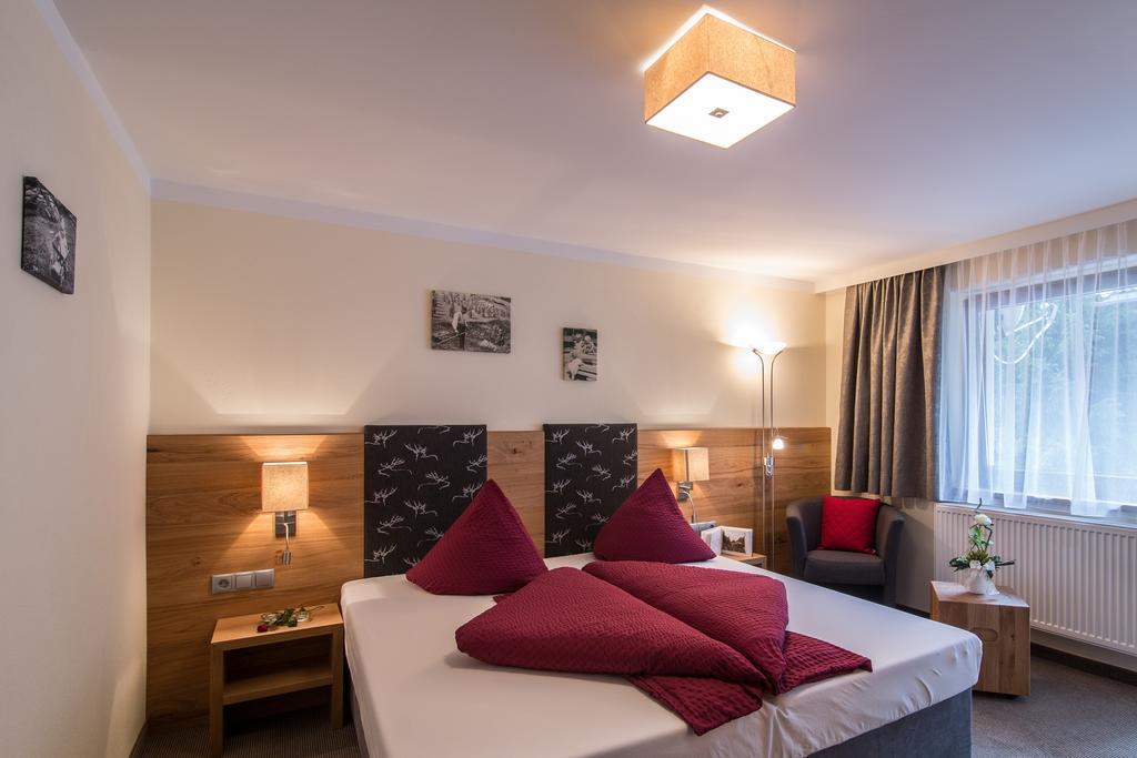 Haus Hochland Hotell Tux Eksteriør bilde