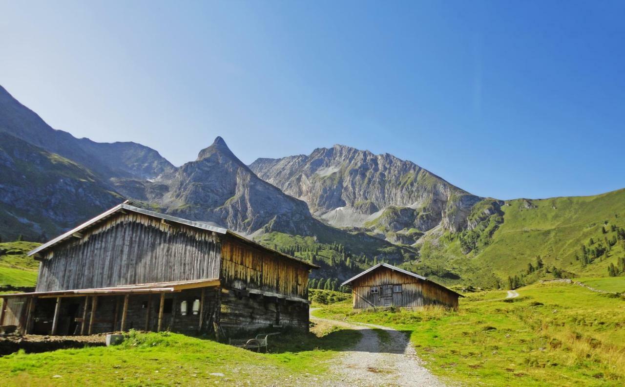 Haus Hochland Hotell Tux Eksteriør bilde